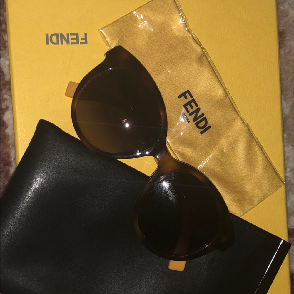 FENDI authentic Sunnies!!!!
